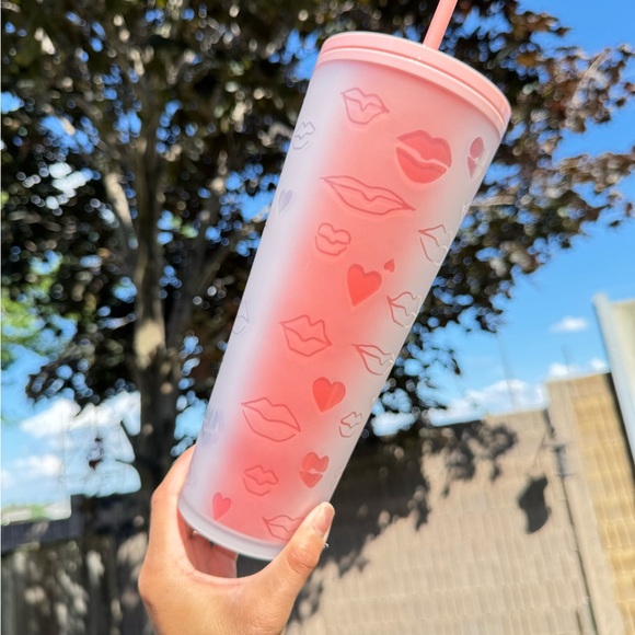 Starbucks OG Valentine’s Day Pink Lips Soft Touch Cold Cup Venti Tumbler - Picture 2 of 4